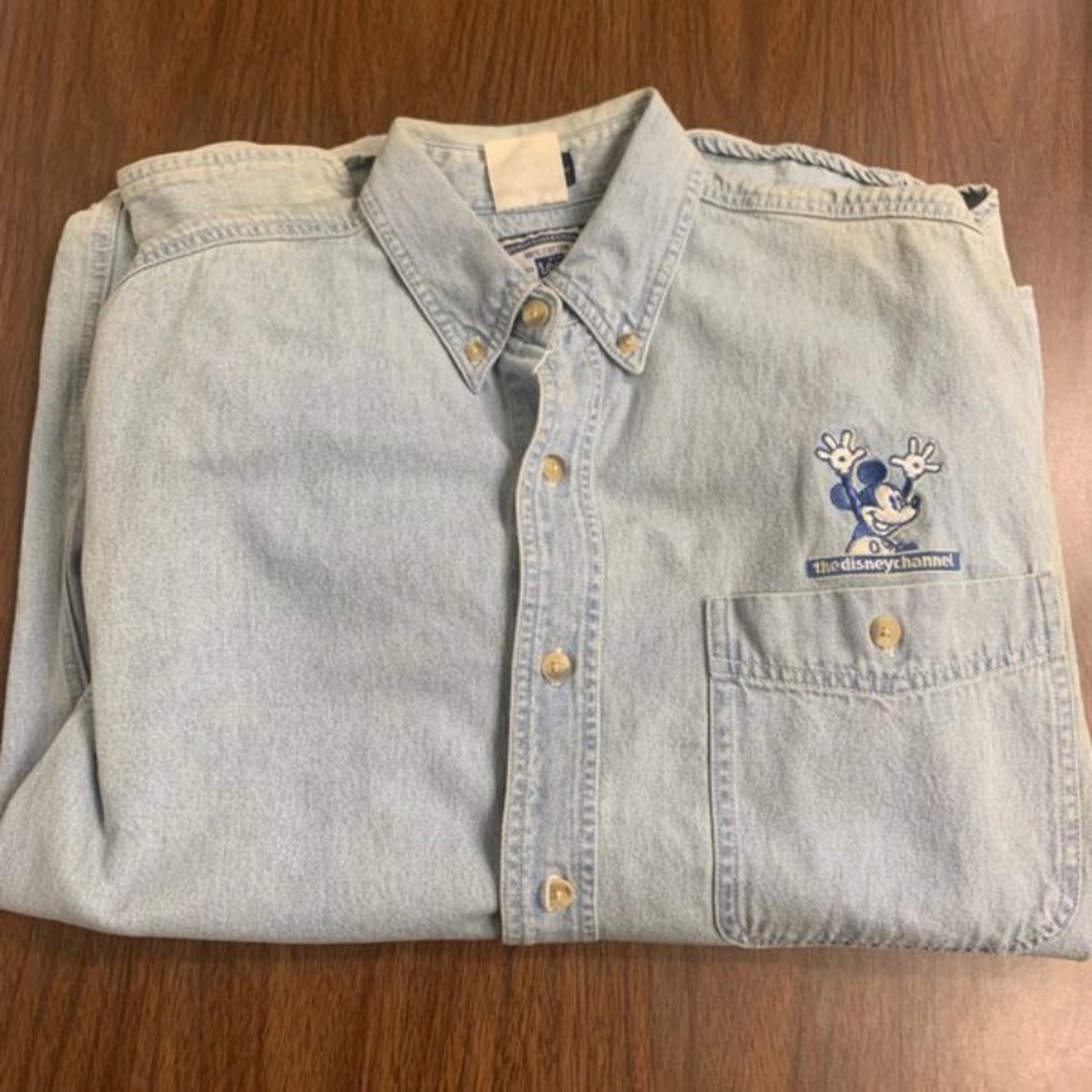 Vintage Mickey Mouse Denim Shirt (Medium)